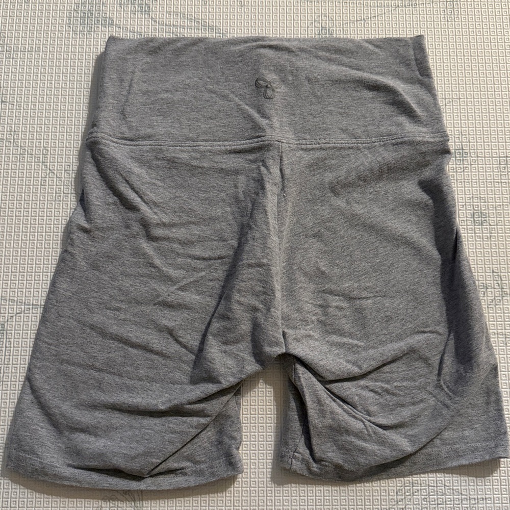 TNA Gray Women's High-Waist Athletic Shorts - Picture 2 of 4